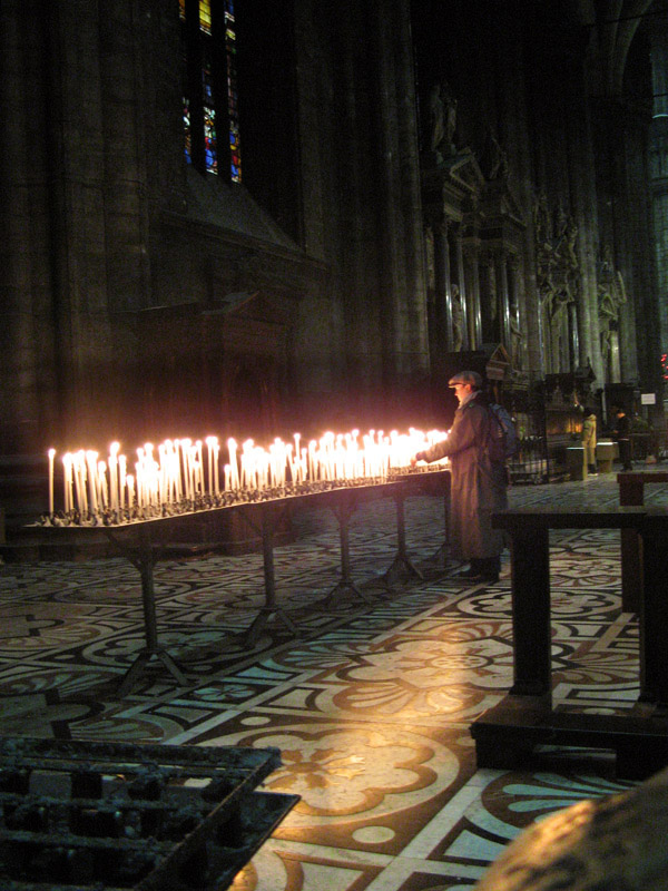 Lighting a candle<br />5355