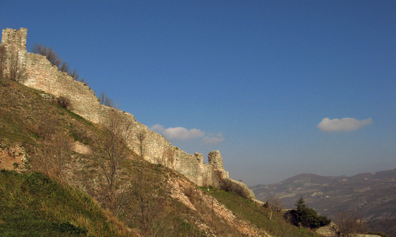 Walls of the Rocca Maggiore6373
