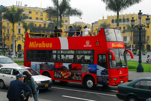 Mirabus sightseeing, Plaza de Armas