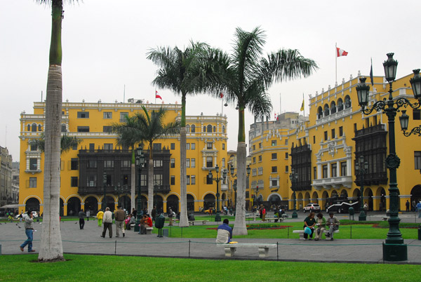 Plaza de Armas looking west, Lima