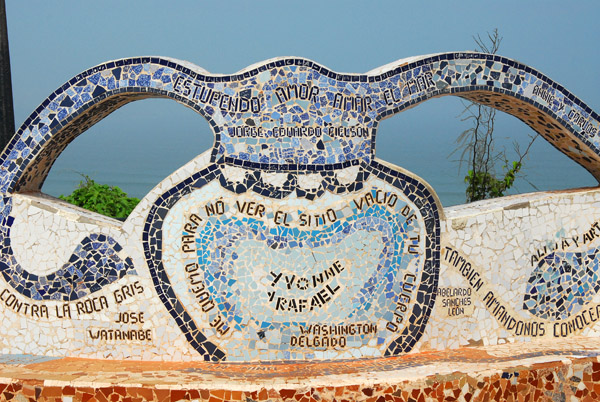 Mosaic benches, Parque del Amor, Lima - Miraflores