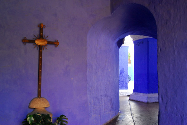 Interior passageway of the 20,000 sq m labyrinth, Monasterio de Santa Catalina, Areqiupa