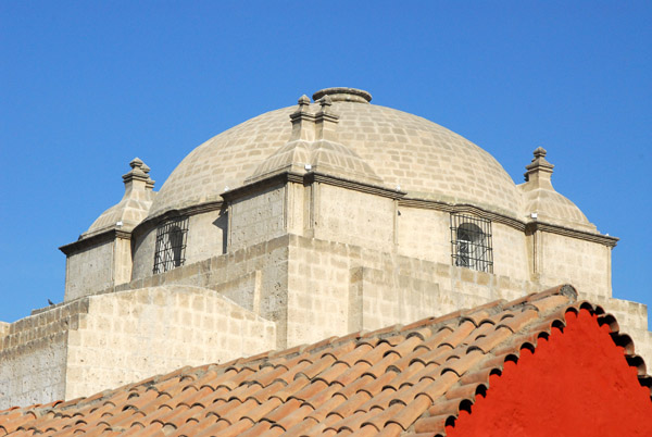 Dome of the main church, Monasterio de Santa Catalina, Areqiupa