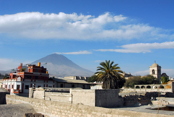 Roof top view of Arequipa and El Misti from Santa Catalina convent