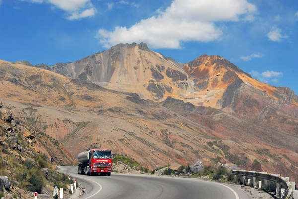 Carretera Central east of Casapalca