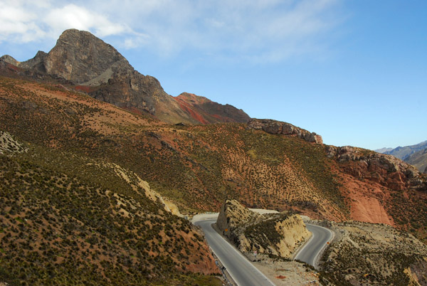 Hairpin turn, Carretera Central