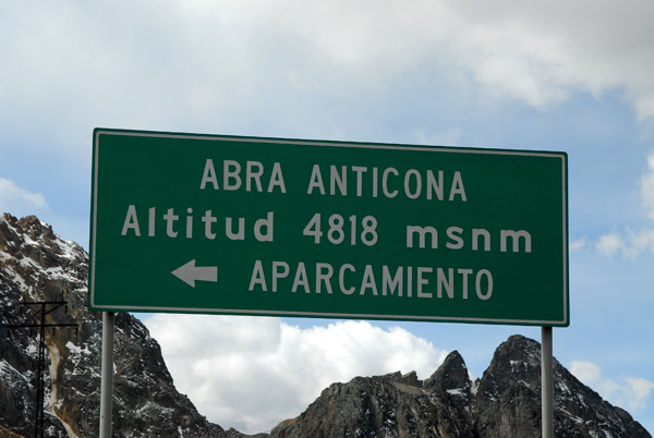 Abra Anticona  (4818m/15,807ft)
