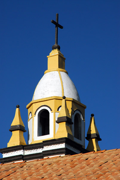 Church on the NE Corner, Plaza de Armas