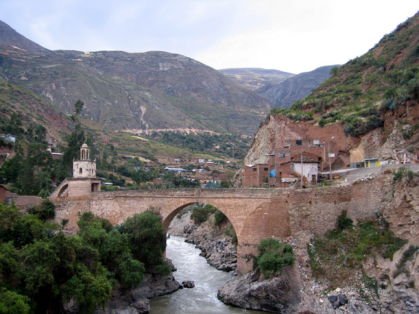 The historic bridge at Izcuchaca
