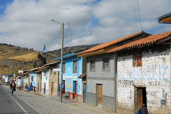 Roadside village between Izcuchaca and Huancavelica