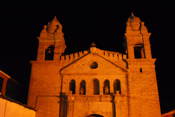 Iglesia de San Agustin, Ayacucho, at night