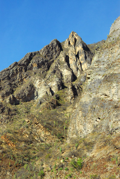 Mountains above the Rio Apurimac