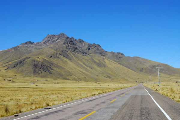 Route 3S, Altiplano, Puno Region
