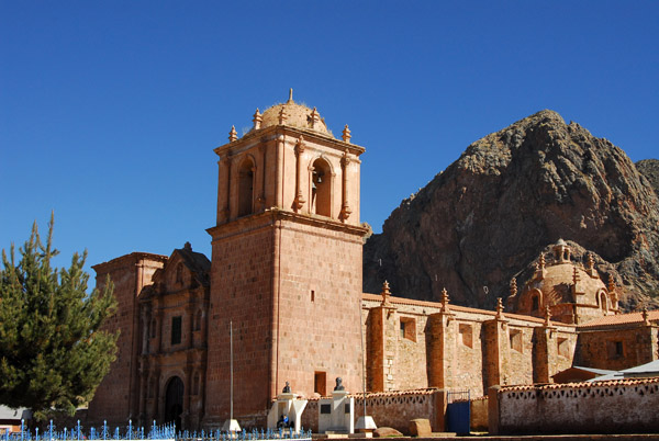 Iglesia de Santiago de Pupuja (1767) Pucara (Puno region)