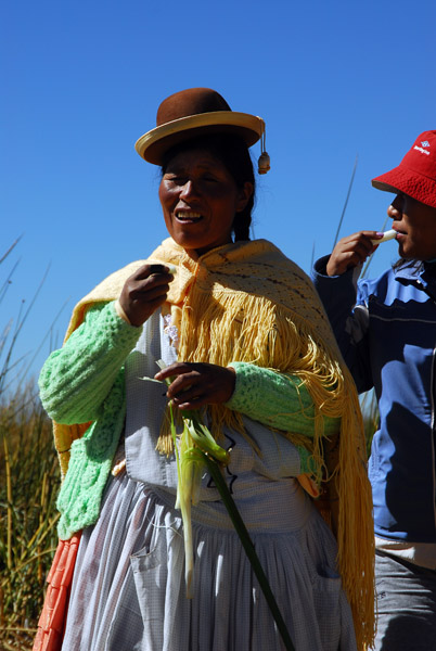 Uros woman, Floating islands