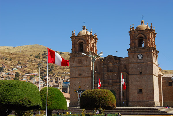 Cathedral, completed in 1757, Plaza de Armas, Puno