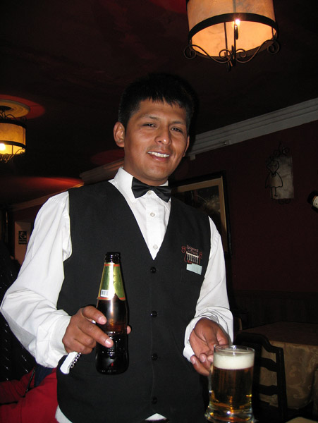 Waiter, Balcones de Puno