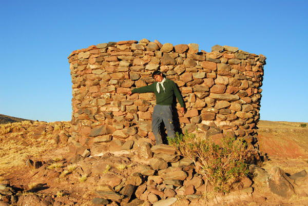 Chullpas were used to bury entire families