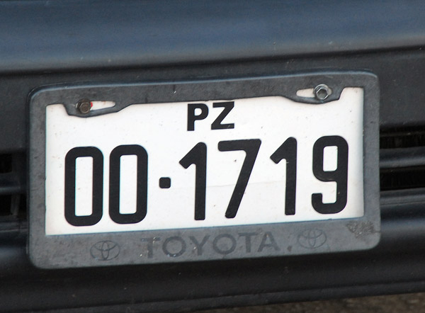 Bolivian license plate from La Paz