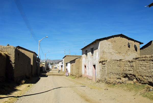 Main street of Vilque (3939m) 32km down the dirt road