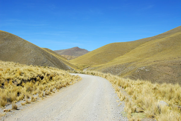 The old Puno-Arequipa road