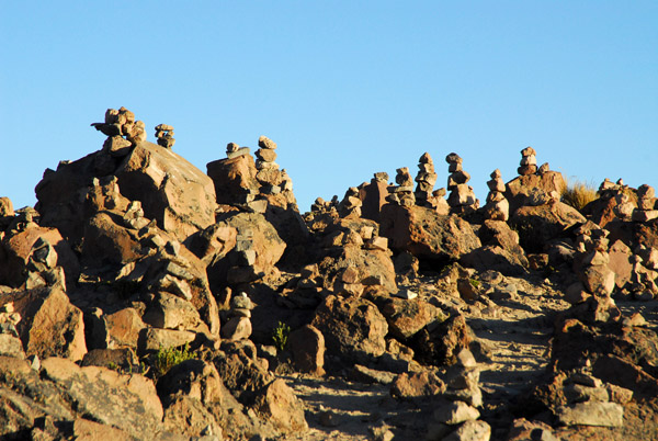 Rocks piled at the high point on the road to Chivay at 4860m (15,944ft)