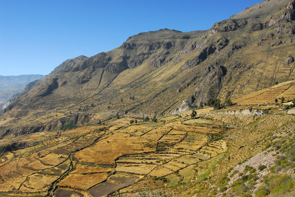 Looking back along the south rim, Valle del Colca