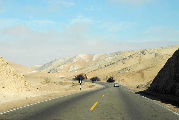 The final descent to the coast at Camaná, Peru