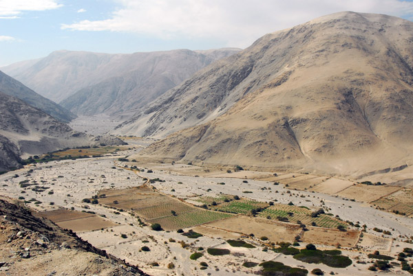 Valley of the Rio Caraveli, currently dry