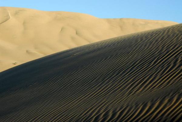 Giant dunes surrounding Huacachina