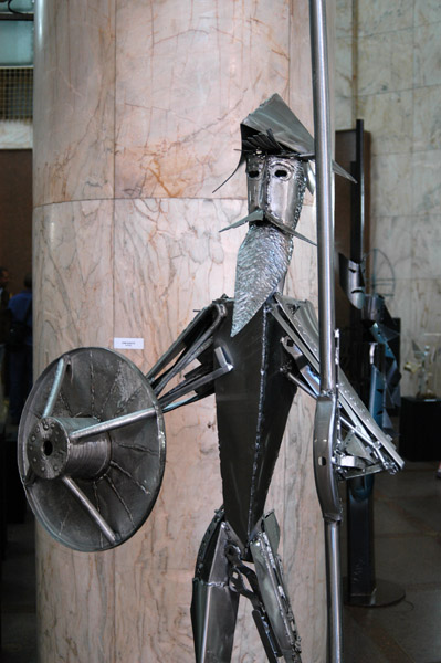 Don Quixote sculpture, BANESPA Tower