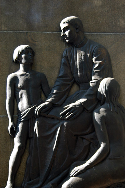 Padre Jos de Anchieta teaching the native children
