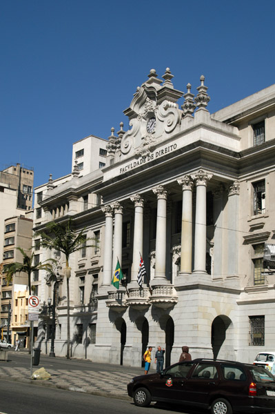 Universidade de So Paulo - Faculdade de Direito