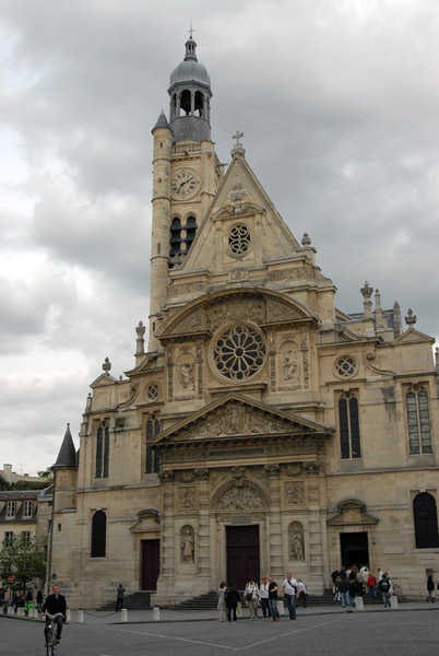 glise Saint-tienne-du-Mont, Paris 5e, behind the Panthon