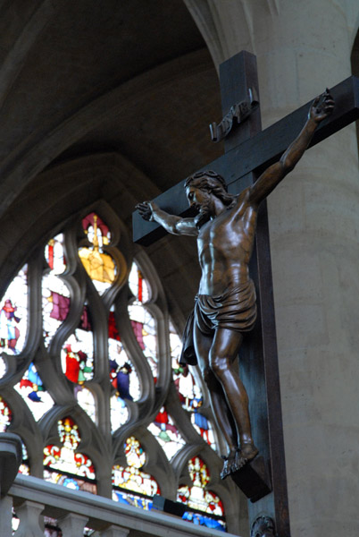 Crucifix above the rood screen, Saint-tienne-du-Mont