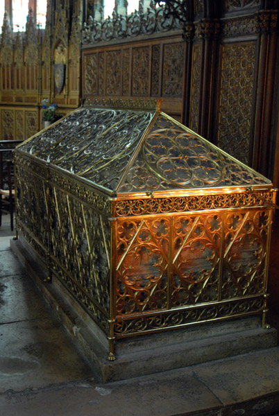Tomb of St. Genevive, the patron saint of Paris
