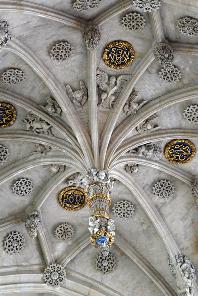 Detail of the ceiling of the side aisle, Saint-Étienne-du-Mont