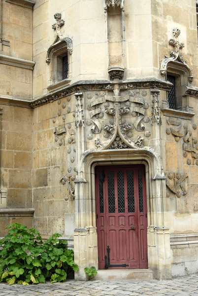 Door to the tower of the Hôtel du Cluny