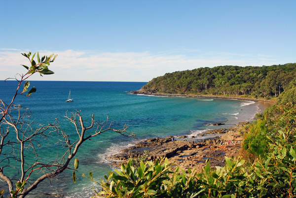 Following the Coastal Track to along the north shore of Noosa Head