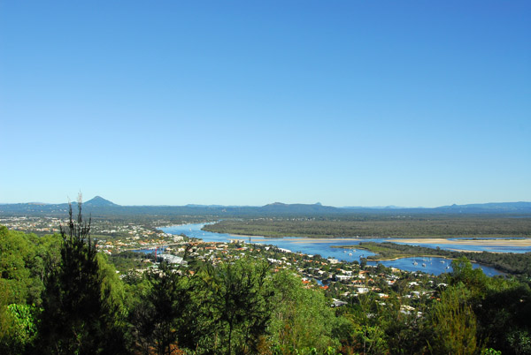 At the top of Viewland Drive is a lookout with a nice view of Noosa