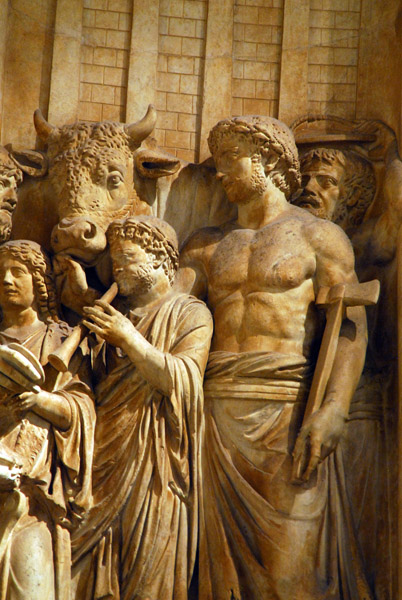 Detail from the 176 AD high relief of the sacrificial ceremony of Marcus Aurelius