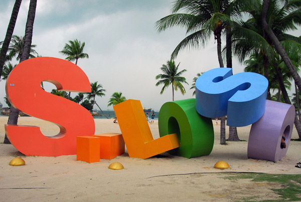 Letters spelling out SILOSO, Sentosa Island