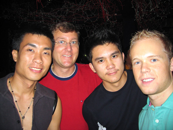 Noi, Me, Jeng, Matt out in Bangkok