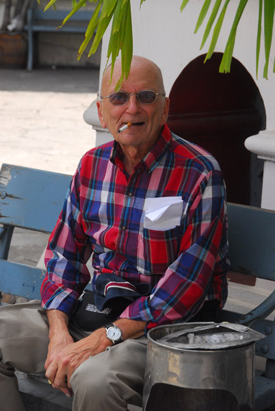 Smoke break, Grand Palace