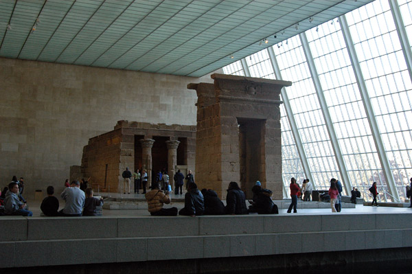 Metropolitan Museum of Art Egyptian Gallery with the Temple of Dendur, 15 BC
