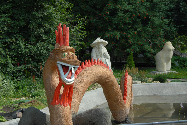 Painted statue of a Chinese dragon, Sculpture Garden of the House of Artists