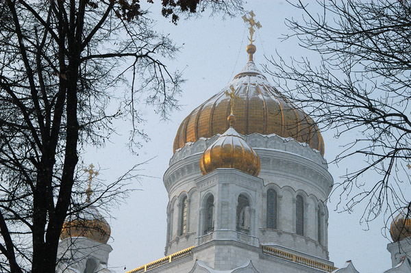 Cathedral of Christ the Saviour in winter, Moscow
