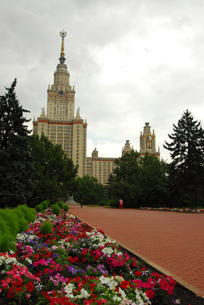 Oone of the Seven Sisters built in the Stalinist style 1947-53