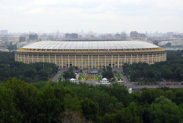 Moscow Olympic Stadium seen from the cliff at Moscow State University