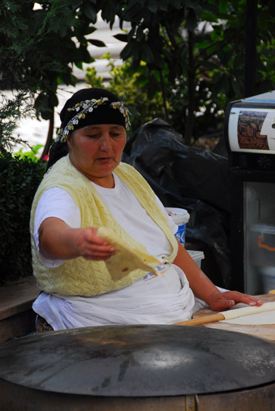 Flat bread being freshly prepared, Istanbul